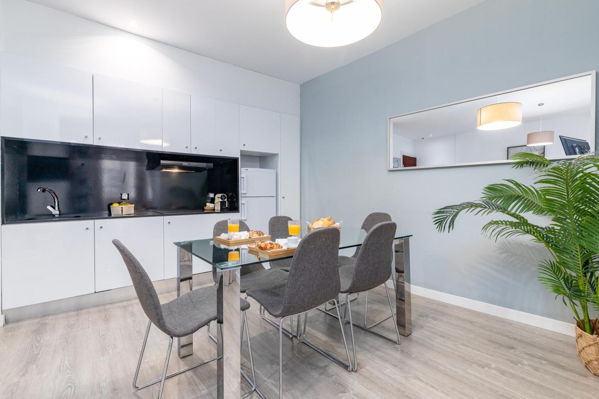 Travel Habitat Ayuntamiento Apartment Валенсия Стая снимка