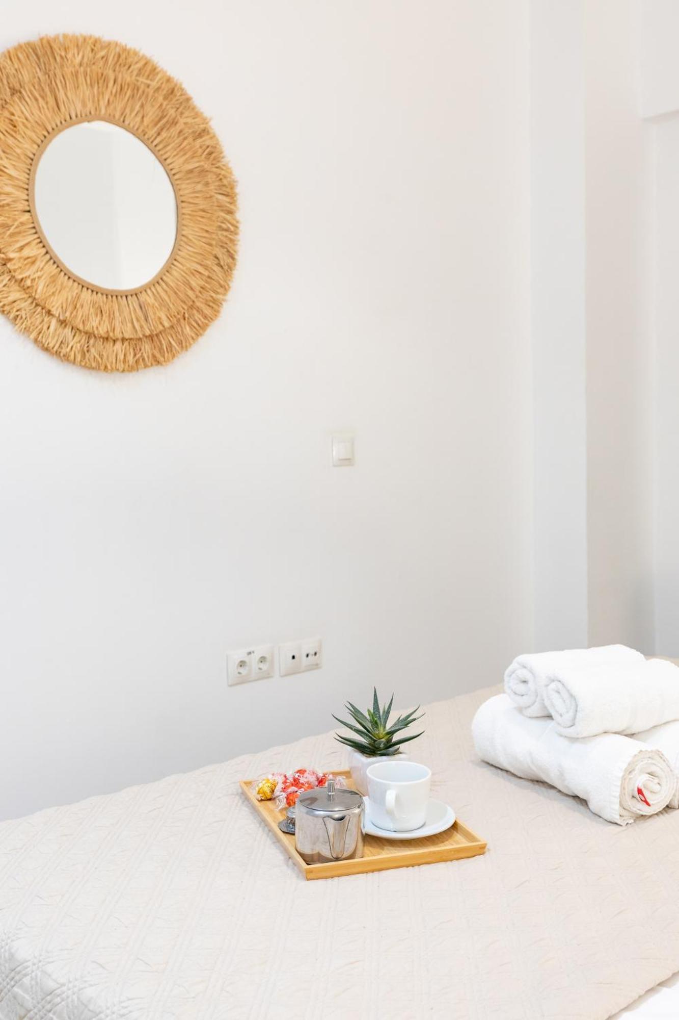 Travel Habitat Ayuntamiento Apartment Валенсия Екстериор снимка