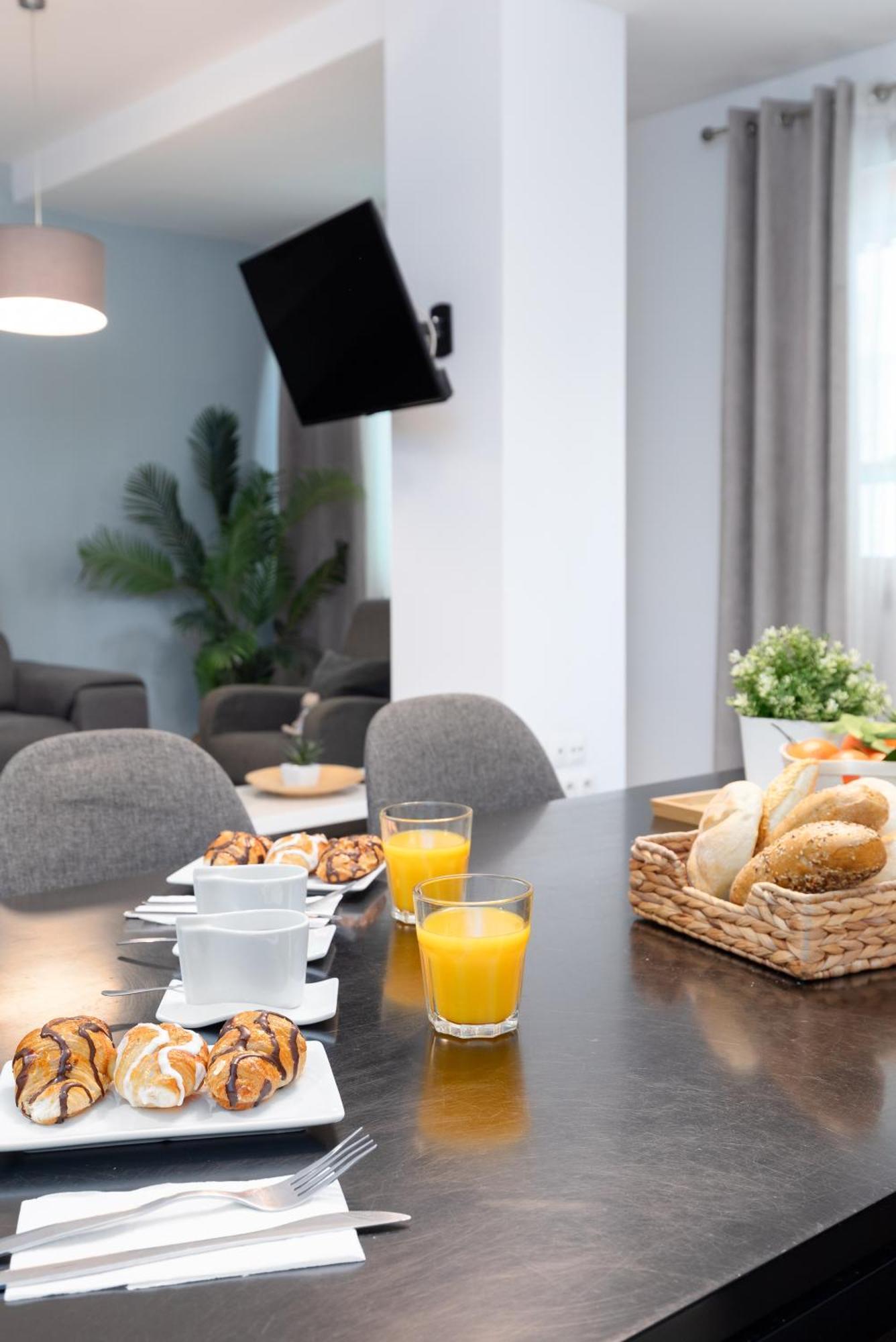 Travel Habitat Ayuntamiento Apartment Валенсия Екстериор снимка
