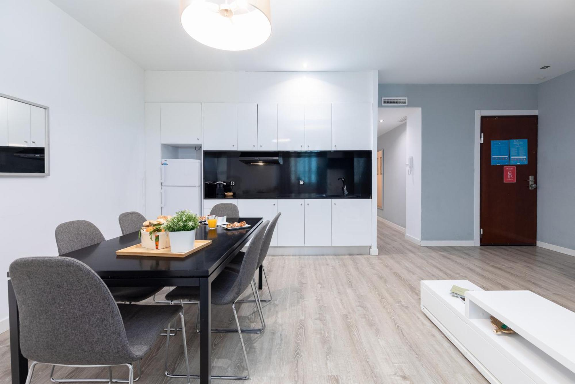 Travel Habitat Ayuntamiento Apartment Валенсия Екстериор снимка