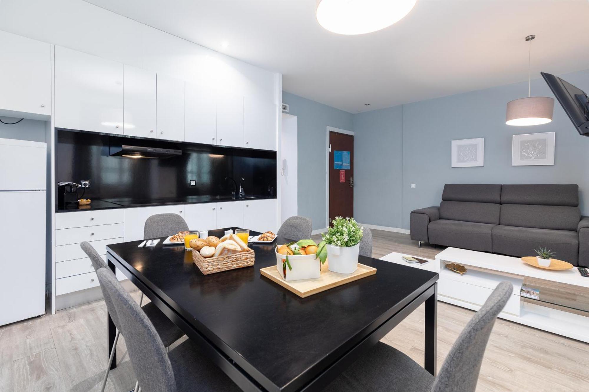 Travel Habitat Ayuntamiento Apartment Валенсия Екстериор снимка