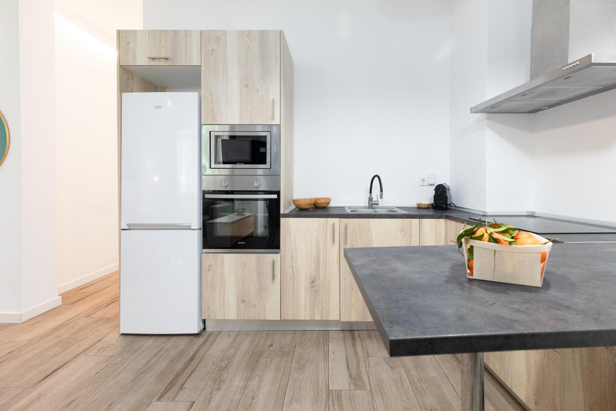 Travel Habitat Ayuntamiento Apartment Валенсия Екстериор снимка